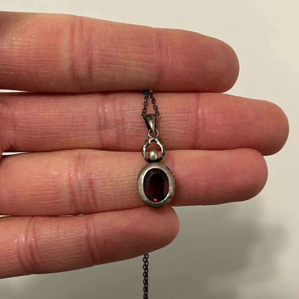Ruby Red Oval Pendant Nacklace